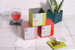 Boîte de rangement en métal 85x85x85 carrée en différentes couleurs-εικόνα_σύνθεση
