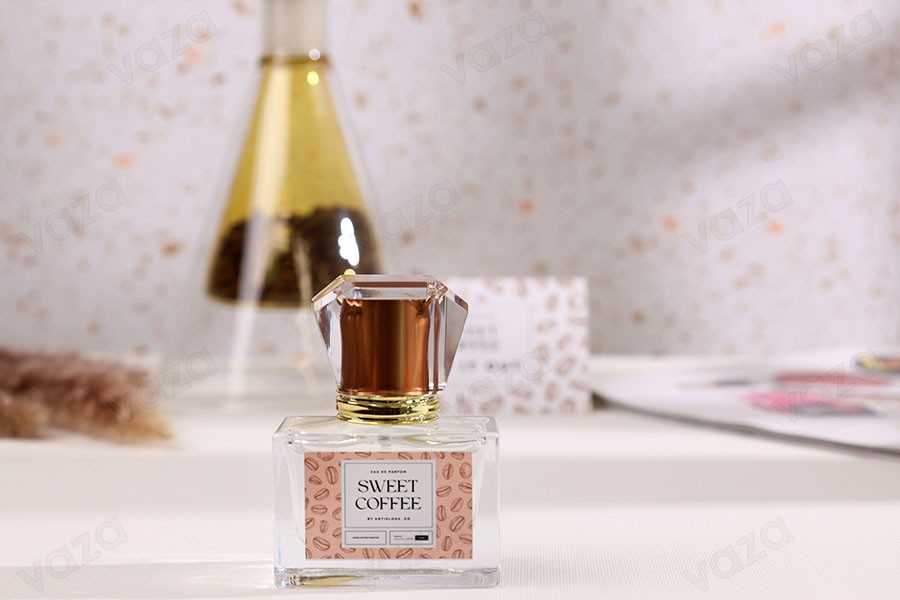 Shishe parfumi drejtkëndëshe prej qelqi 30 ml me grykë 15/400-imazh_grup