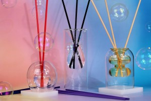 Doppelwandige Glasdiffusorflasche 190 ml (90 x 120 mm) aus mundgeblasenem Glas in verschiedenen Farben-5