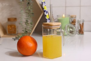 Glass jar 350 ml squared with wooden cap and hole for straw-εικόνα_σύνθεση