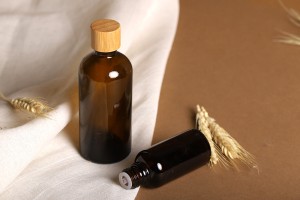 Plastic cap PP18 with bamboo coating and inner dropper-bildgruppe