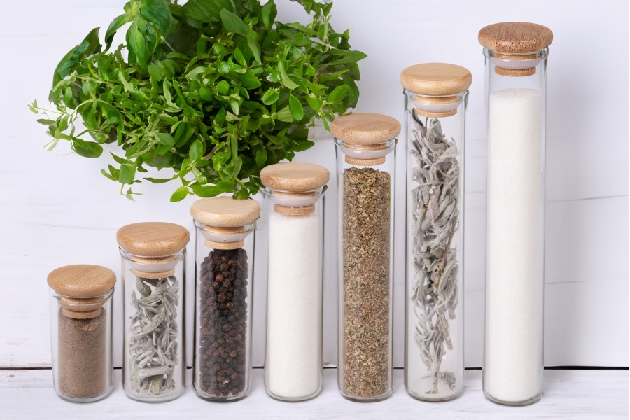 Γυάλινος διάφανος σωλήνας 110 ml με bamboo καπάκι και λάστιχο - 6 τμχ Γυάλινος διάφανος σωλήνας 110 ml με bamboo καπάκι και λάστιχο - 6 τμχ