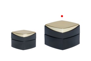 Pot en verre de luxe de 50 ml de couleur noir mat pour crème avec couvercle spécial et joint en plastique-εικόνα_σύνθεση