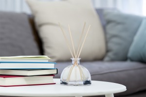 Shishe qelqi 300 ml transparente e përshtatshme për aromatizues ambienti-imazh_grup