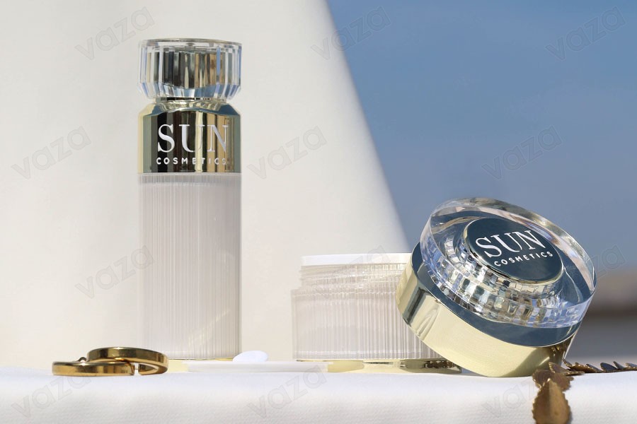 Ακρυλικό airless μπουκάλι 30 ml πολυτελείας με αντλία κρέμας και ακρυλικό καπάκι Ακρυλικό airless μπουκάλι 30 ml πολυτελείας με αντλία κρέμας και ακρυλικό καπάκι-εικόνα_σύνθεση