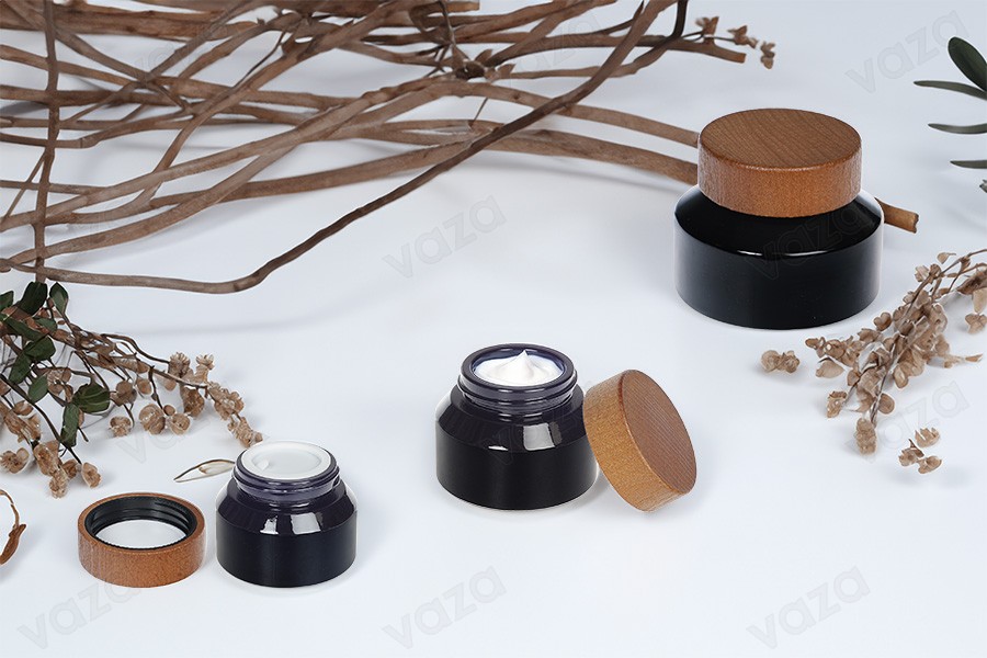 Barattolo in vetro per crema da 50 ml di colore nero con coperchio in legno e sigillo in plastica Barattolo in vetro per crema da 50 ml di colore nero con coperchio in legno e sigillo in plastica-gruppo_immagini