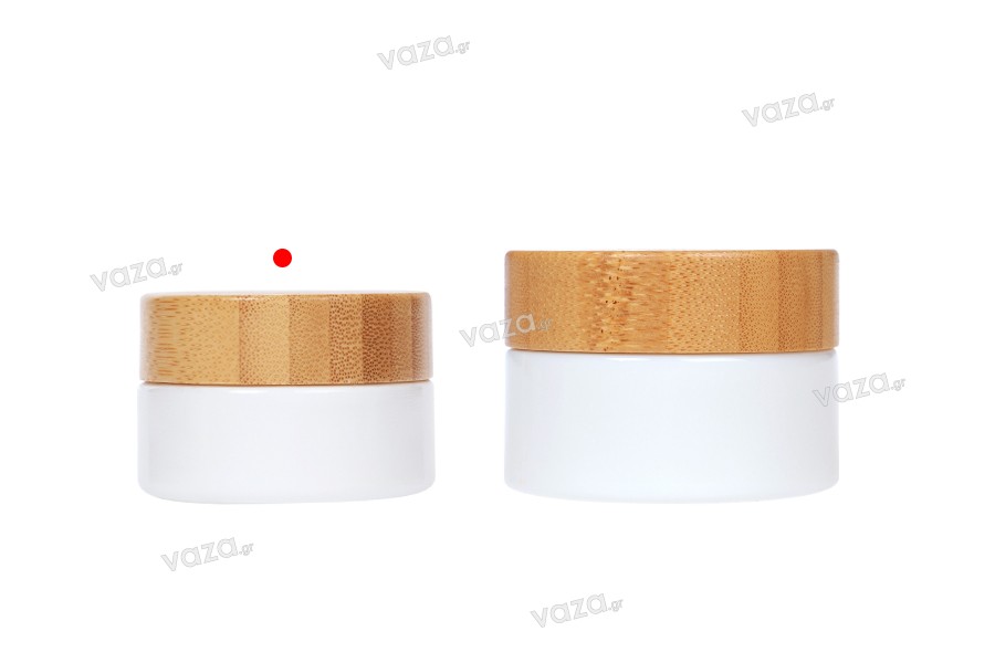 Glass jar for cream 30 ml in white color with bamboo cap and plastic gasket