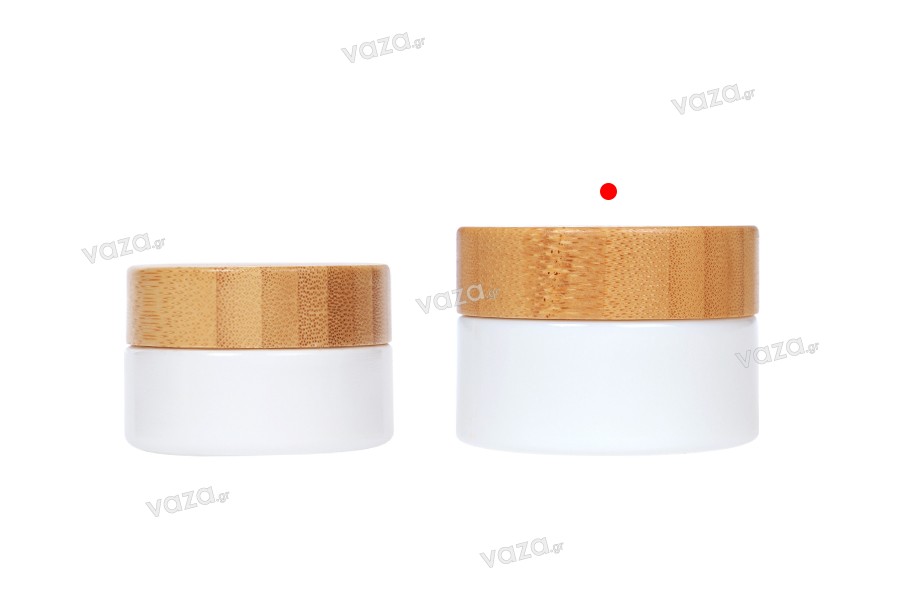 Glasbehälter für Creme 50 ml in weißer Farbe mit Bambusdeckel und Kunststoffverschluss