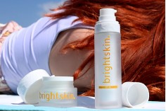 Μπουκάλι 30 ml επαναγεμιζόμενο με αντλία κρέμας και εξωτερική γυάλινη θήκη αμμοβολής