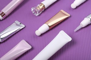 Tube en plastique 10 ml (bouche étroite) avec revêtement intérieur en aluminium de différentes couleurs - 12 pcs-εικόνα_σύνθεση