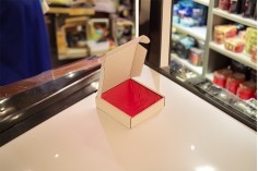 Κουτί συσκευασίας από χαρτί κραφτ χωρίς παράθυρο 120x120x30 mm - 20 τμχ