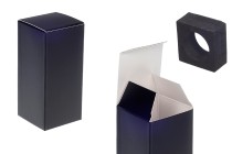 Verpackungsbox (500 g) 65 x 65 x 140 mm in der Farbe Schwarz matt mit Innenschaumboden für Flaschen mit einem Durchmesser von 44 mm – 20 Stück