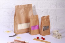 Σακουλάκια κραφτ τύπου Doy Pack, με κλείσιμο "zip", παράθυρο, εσωτερική και εξωτερική διάφανη επένδυση και δυνατότητα σφράγισης με θερμοκόλληση 200x80x300 mm - 50 τμχ
