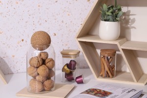 800 ml transparentes Glasgefäß mit Naturkorken in Kugelform-εικόνα_σύνθεση