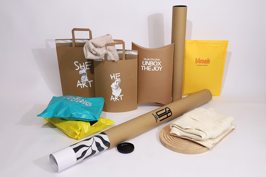 Sac en papier (300g) 250x300 mm avec poignée intérieure et fermeture autocollante - 20 pièces Sac en papier (300g) 250x300 mm avec poignée intérieure et fermeture autocollante - 20 pièces