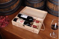 Wooden storage box for 2 wine bottles with handle