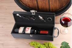 Luxury case for wine bottle with accessories and leather lining in black color