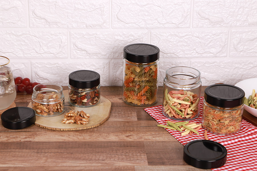 Cylindrical glass jar 100 ml with black cap T.O 70 Deep - 140 pcs Cylindrical glass jar 100 ml with black cap T.O 70 Deep - 140 pcs