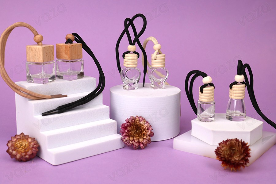 Flacon pour parfum de voiture 5ml coeur avec couvercle et bouchon en bois - 25pcs Flacon pour parfum de voiture 5ml coeur avec couvercle et bouchon en bois - 25pcs-photo_groupe