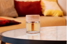 Flacon de sticlă transparentă de 50 ml cu capac de lemn pentru parfum de cameră