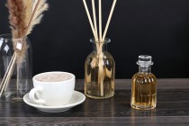 Γυάλινο διακοσμητικό μπουκάλι 300 ml κατάλληλο για αρωματικό χώρου Γυάλινο διακοσμητικό μπουκάλι 300 ml κατάλληλο για αρωματικό χώρου