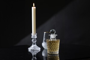 Geprägte Glasflasche 150 ml mit Glasverschluss-bildgruppe