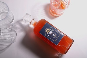 Bouteille cylindrique en verre de 700 ml pour boissons alcoolisées-εικόνα_σύνθεση