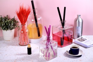 Flacon cylindrique en verre 3000 ml pour parfum d'ambiance-εικόνα_σύνθεση