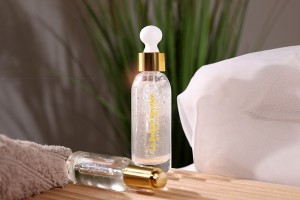 Μπουκαλάκι γυάλινο 50 ml με χρυσό σταγονόμετρο-εικόνα_σύνθεση