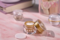 Βαζάκι πολυτελείας 5 ml στρογγυλό, ακρυλικό με εσωτερικό παρέμβυσμα στο καπάκι και πλαστικό στο βάζο - 12 τμχ Βαζάκι πολυτελείας 5 ml στρογγυλό, ακρυλικό με εσωτερικό παρέμβυσμα στο καπάκι και πλαστικό στο βάζο - 12 τμχ-εικόνα_σύνθεση