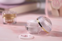 Βαζάκι πολυτελείας 5 ml σφαιρικό, ακρυλικό με εσωτερικό παρέμβυσμα στο καπάκι και πλαστικό στο βάζο - 12 τμχ-εικόνα_σύνθεση