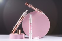 Airless σωληνάριο - σύριγγα ακρυλική 10 ml για καλλυντική χρήση σε μπρονζέ χρώμα με καπάκι Airless σωληνάριο - σύριγγα ακρυλική 10 ml για καλλυντική χρήση σε μπρονζέ χρώμα με καπάκι-εικόνα_σύνθεση