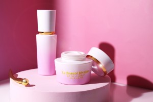 Flacon en verre luxueux de 30 ml, rose et blanc, avec pompe à crème et bouchon en acrylique.-εικόνα_σύνθεση