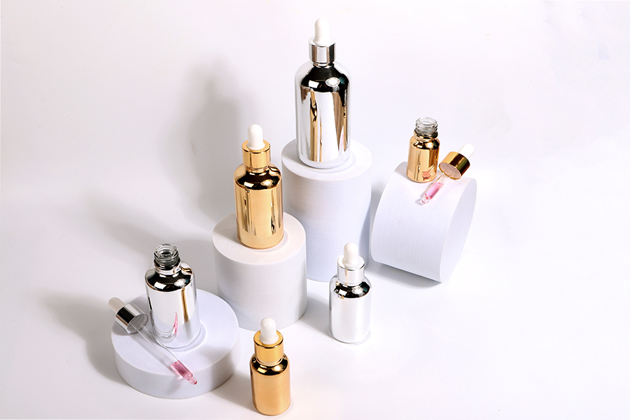 Glass bottle for essential oils 50 ml with PP18 neck in gold or silver color-image_group