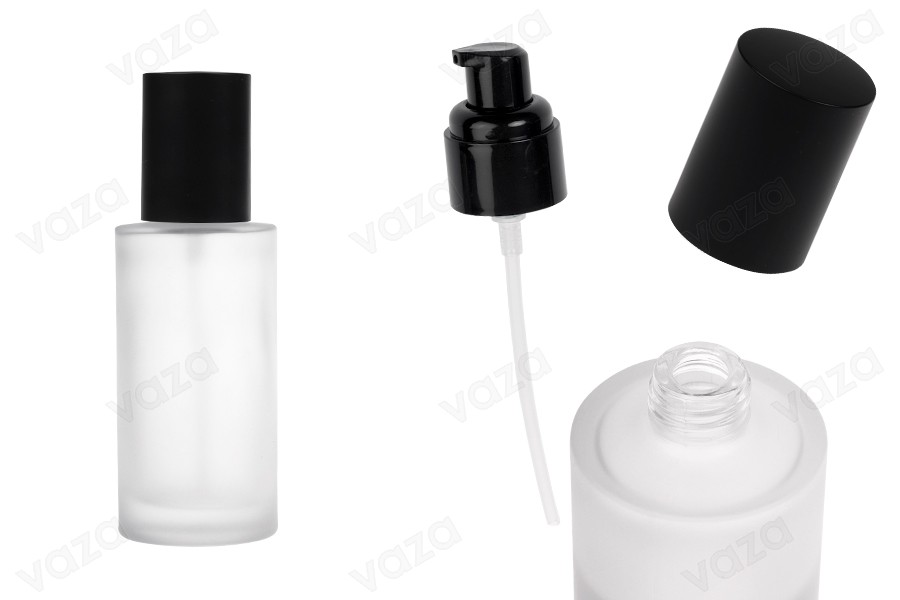 100-ml-Flasche aus sandgestrahltem Glas mit schwarzer Cremepumpe und mattschwarzem Verschluss-produktbild