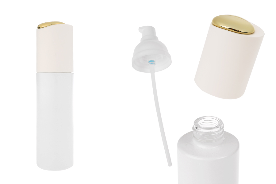 Μπουκάλι πολυτελείας 100 ml σε λευκό ματ χρώμα με αντλία κρέμας και χρυσή λεπτομέρεια στο καπάκι Μπουκάλι πολυτελείας 100 ml σε λευκό ματ χρώμα με αντλία κρέμας και χρυσή λεπτομέρεια στο καπάκι-εικόνα_προϊοντική