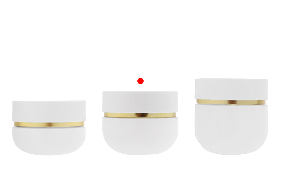 Bocal en verre de 50 ml avec couvercle (avec joint intérieur) et joint en plastique Bocal en verre de 50 ml avec couvercle (avec joint intérieur) et joint en plastique-photo_groupe