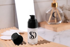 Siyah krem pompası ve kapaklı 30ml cam şişe (PP18)-3