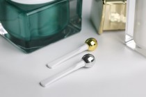 Plastic spatula for cream 57mm with round silver or gold metal tip Plastic spatula for cream 57mm with round silver or gold metal tip