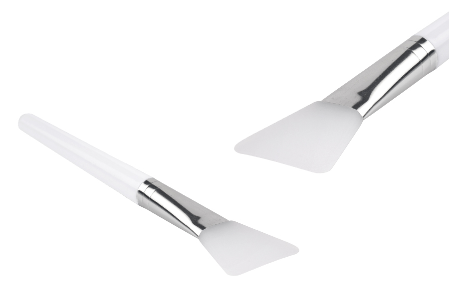 Spatule-pinceau en silicone 159 mm avec manche en plastique pour crème avec détail argenté Spatule-pinceau en silicone 159 mm avec manche en plastique pour crème avec détail argenté-photo_produit