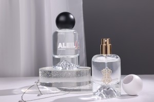 Sprühflasche mit weißem, mattem, kugelförmigem (großem) Verschluss für Parfümflaschen mit 15-mm-Bördelverschluss-εικόνα_σύνθεση