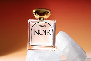 Vaporisateur avec capuchon doré de luxe pour flacons de parfum à sertir de sécurité de 15 mm-εικόνα_σύνθεση