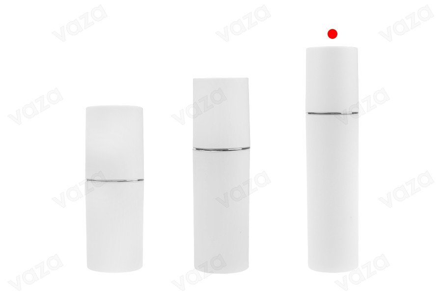 100-ml-Flasche in Mattweiß mit silbernem oder goldenem Streifen, mit Cremepumpe und mattweißem Verschluss 100-ml-Flasche in Mattweiß mit silbernem oder goldenem Streifen, mit Cremepumpe und mattweißem Verschluss-bildgruppe
