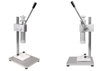 Strumento manuale per sigillare bottiglie di profumo con chiusura a crimpare(richiede l'uso degli strumenti 1068-1-1 e 1068-1-0). Strumento manuale per sigillare bottiglie di profumo con chiusura a crimpare(richiede l'uso degli strumenti 1068-1-1 e 1068-1-0).-immagine_prodotto