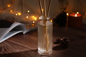 Dekorative gestreifte Glasflasche 150 ml für Schilfrohrdiffusor-bildgruppe