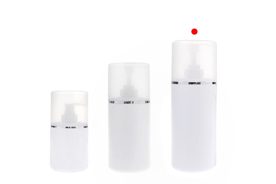 Flacone bianco in plastica (HDPE) da 500 ml con pompa per crema e tappo trasparente con striscia argentata-gruppo_immagini