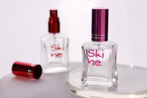 Flacon de parfum 15 ml en verre avec vaporisateur et bouchon en aluminium en différentes couleurs - 6 pcs-εικόνα_σύνθεση