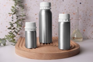 Flacon en aluminium de 50 ml pour le stockage d'essences, de parfums et de solutions alcooliques avec bouchon et bouchon de sécurité en plastique blanc-εικόνα_σύνθεση