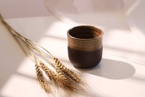 Ceramic decorative vase 79x77 mm in brown color for candle Ceramic decorative vase 79x77 mm in brown color for candle-