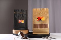 Σακουλάκια κραφτ τύπου Doy Pack, με κλείσιμο "zip", παράθυρο και τρύπα Eurohole, εσωτερική και εξωτερική διάφανη επένδυση και δυνατότητα σφράγισης με θερμοκόλληση 140x60x240 mm - 50 τμχ-εικόνα_σύνθεση